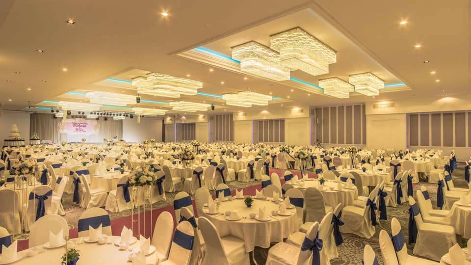 Grand Park Ballroom3